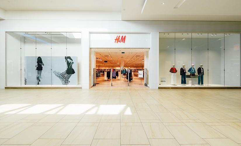 H&amp;M inside Hillcrest Mall