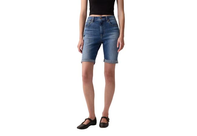 Gap 9" High Rise Bermuda Shorts